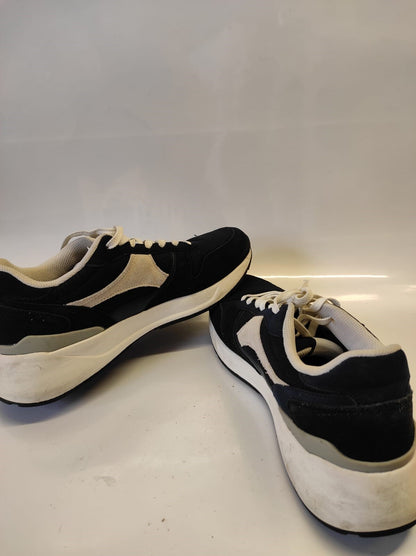 Zara sneakers sock black tennis shoes EU 43