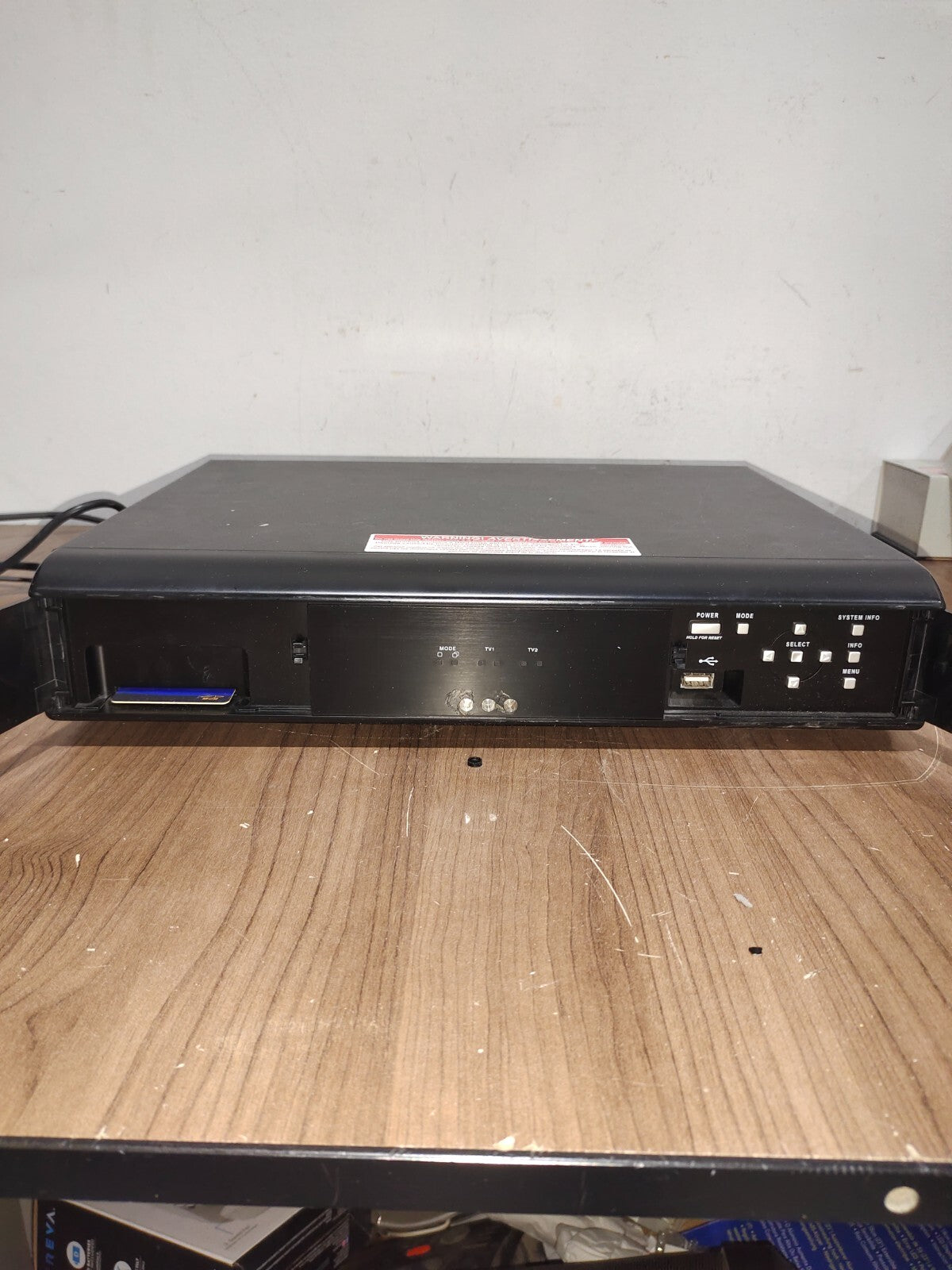 Bell TV Expressvu 9242 HD Dual Tuner PVR satellite receiver - For Parts