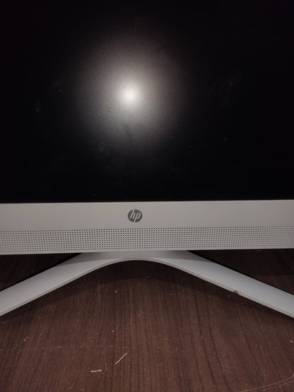 HP 24-g010 All in One Desktop 2.20GHz AMD A8-7410 12GB 1TB SSD Windows 10