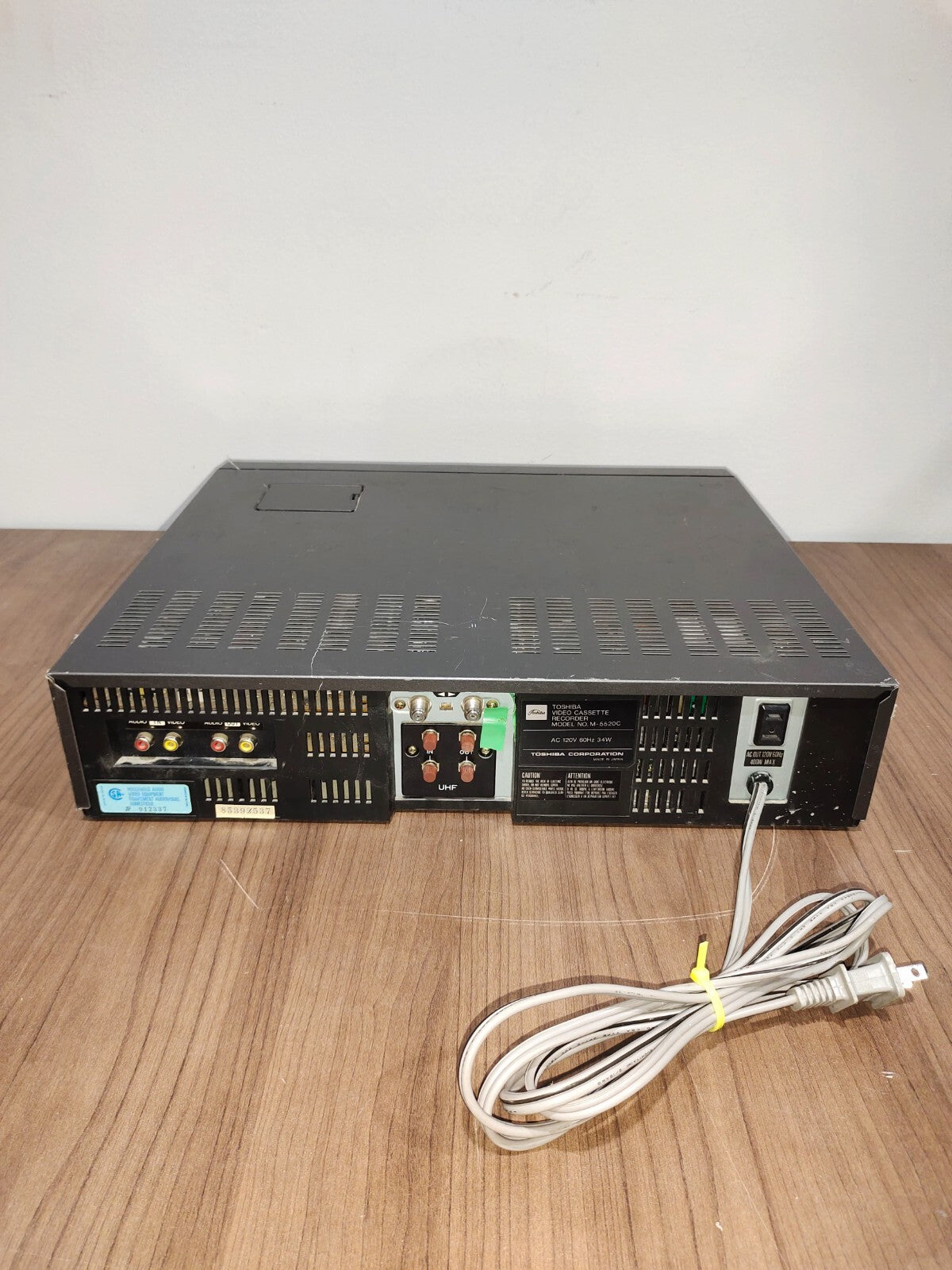 Toshiba M-5520C Video Cassette Recorder