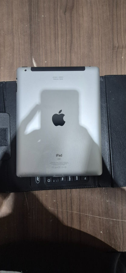 Apple iPad 2nd Gen Wi-Fi 3G 64 GB Black Model - A1396 with Bluetooth Keyboard
