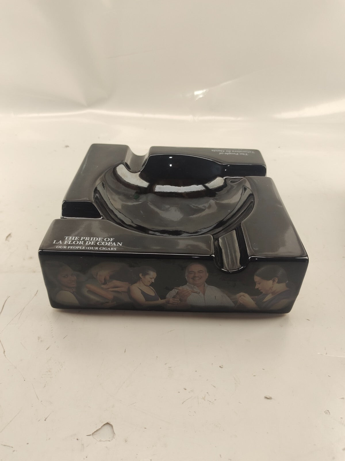 Ashtray The People of Tabacalera De Garcia manufacturer of the best cigars domi