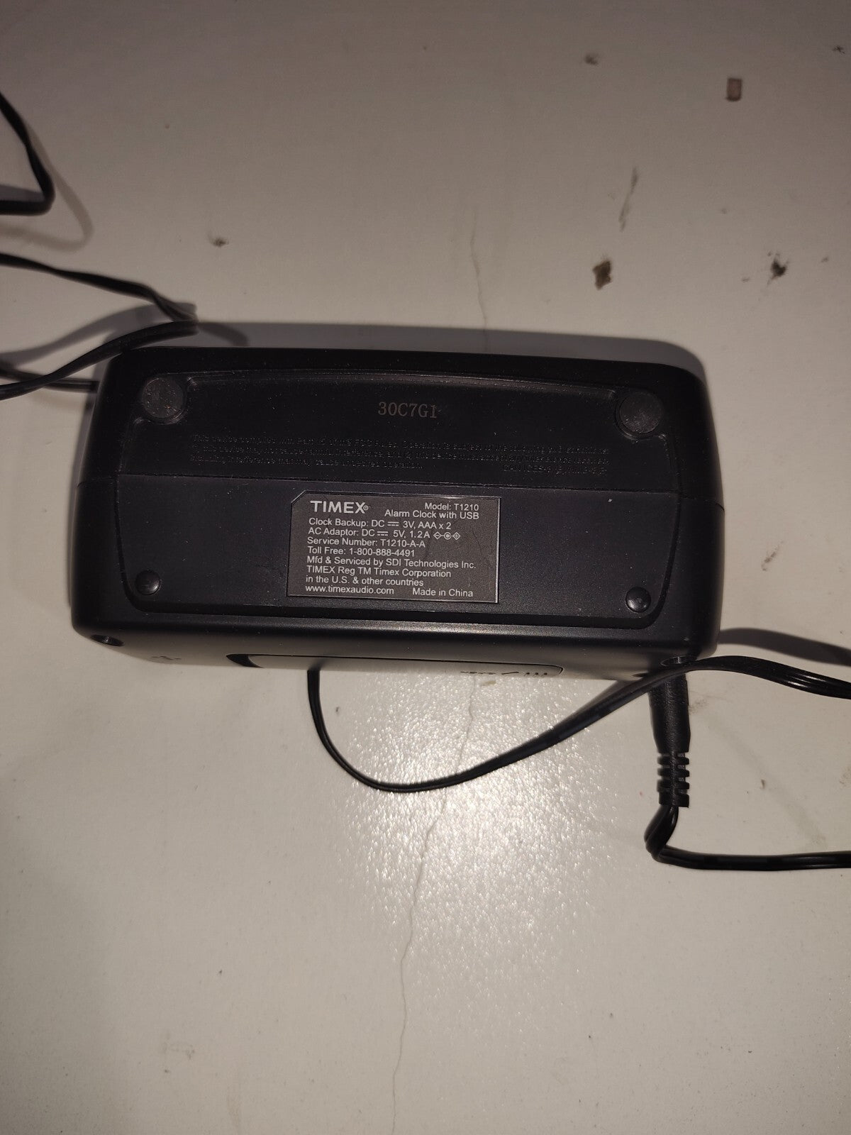 Timex T1210 Alarm Clock w/USB Charging And Battery Backup