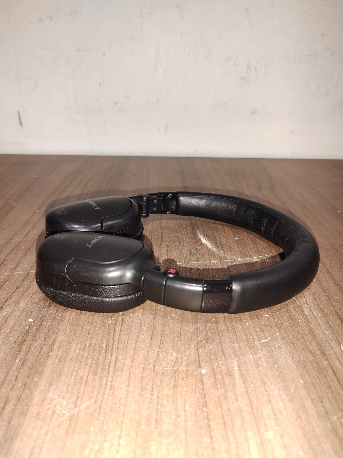 Sony MDR-NC200D Black Wired Foldable Digital Noise-Canceling Over-Ear Headphones