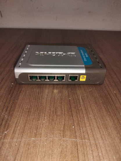 D-Link DI-604 4-Port Ethernet Broadband Router