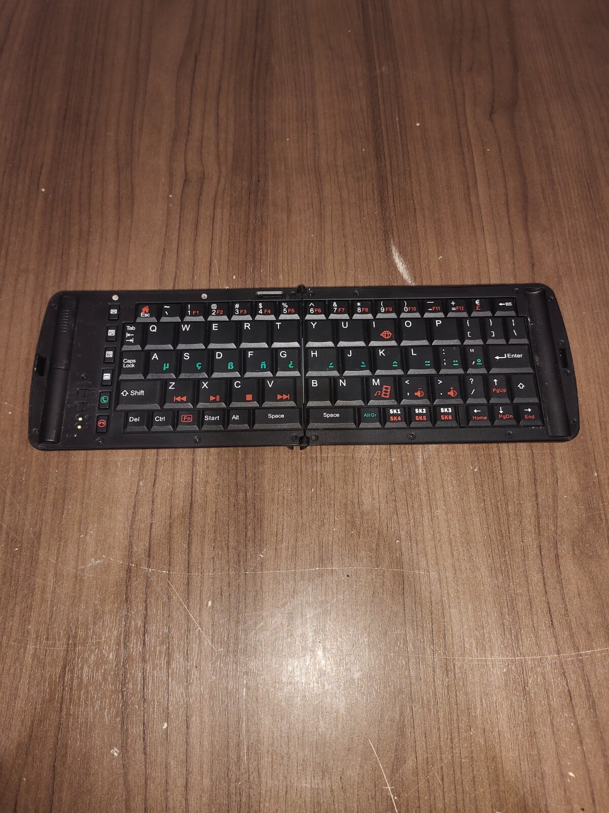 Freedom Pro Bluetooth Folding KeyBoard for PDA/Smartphone HID/SPP (FDMK-BT)