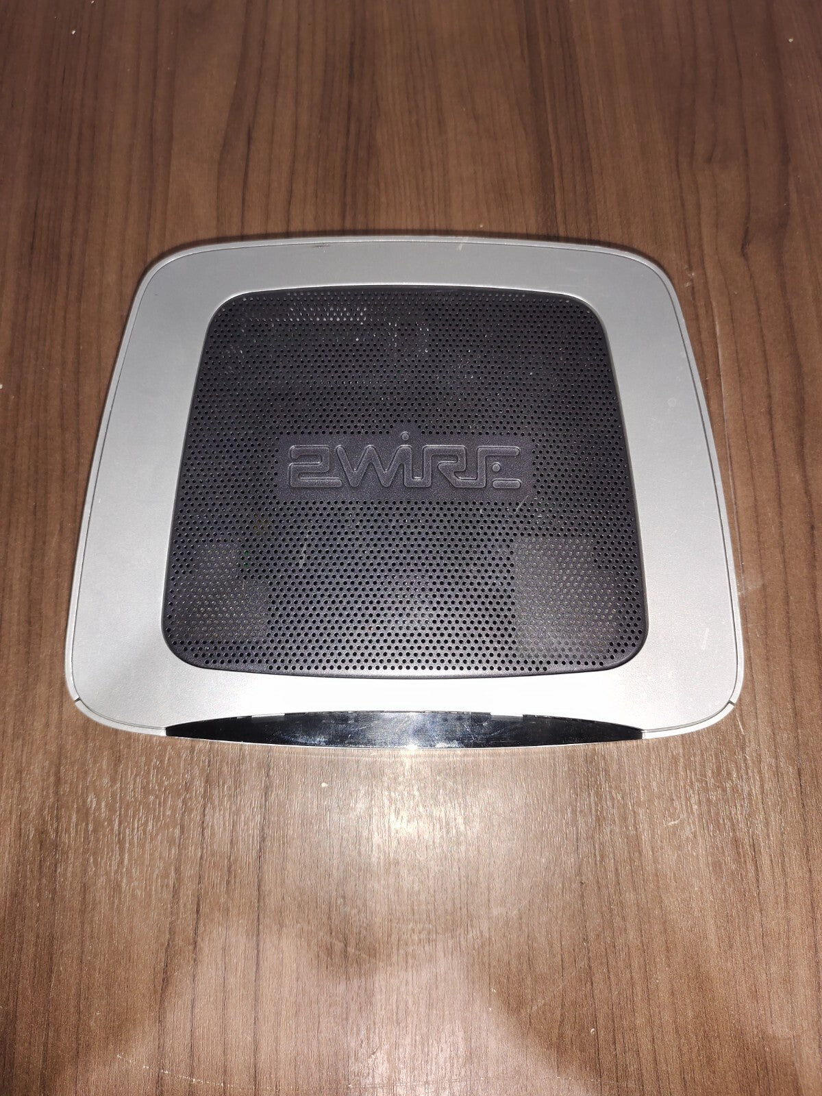 2Wire 2700HG-E 4-Port 10/100 Wireless G Router - 2700HG-E