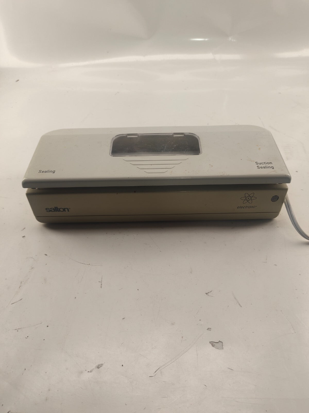 Salton Sealing - Electronics Suction Sealing