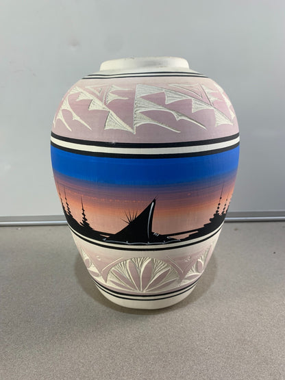 Vintage Etched Pastel Art Pottery Vase Signed S. Dineh Native American Navajo