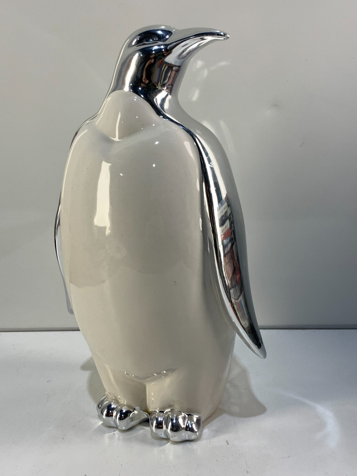 Ceramic Penguin Statue for Room Shelf Desk Office Decor (Silver)