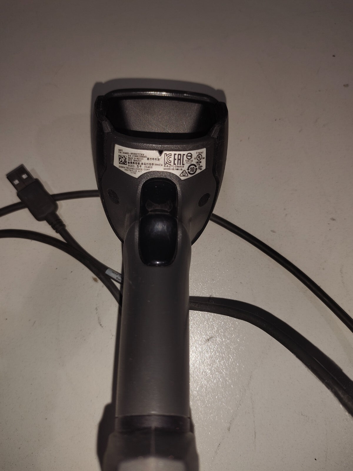 Zebra DS46 DS4608 Standard Range 1D/2D and QR Barcode Scanner with USB Cable
