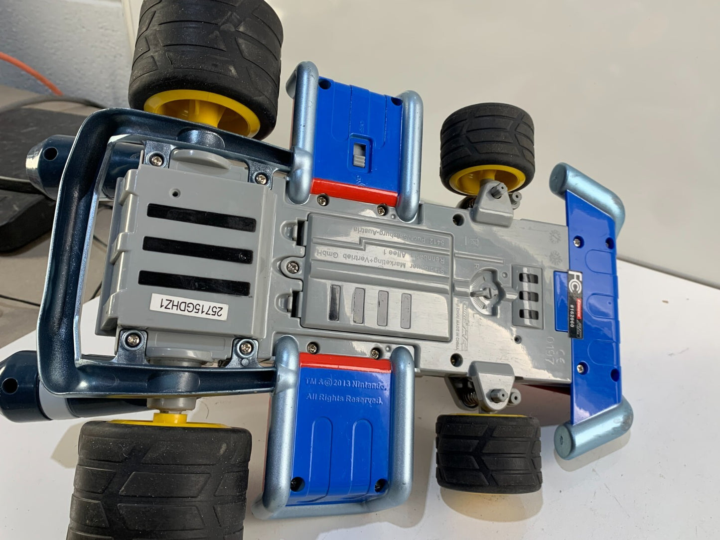 Carrera 2013 Nintendo Large Mario Mario Kart Remote Control w/ Battery & Remote