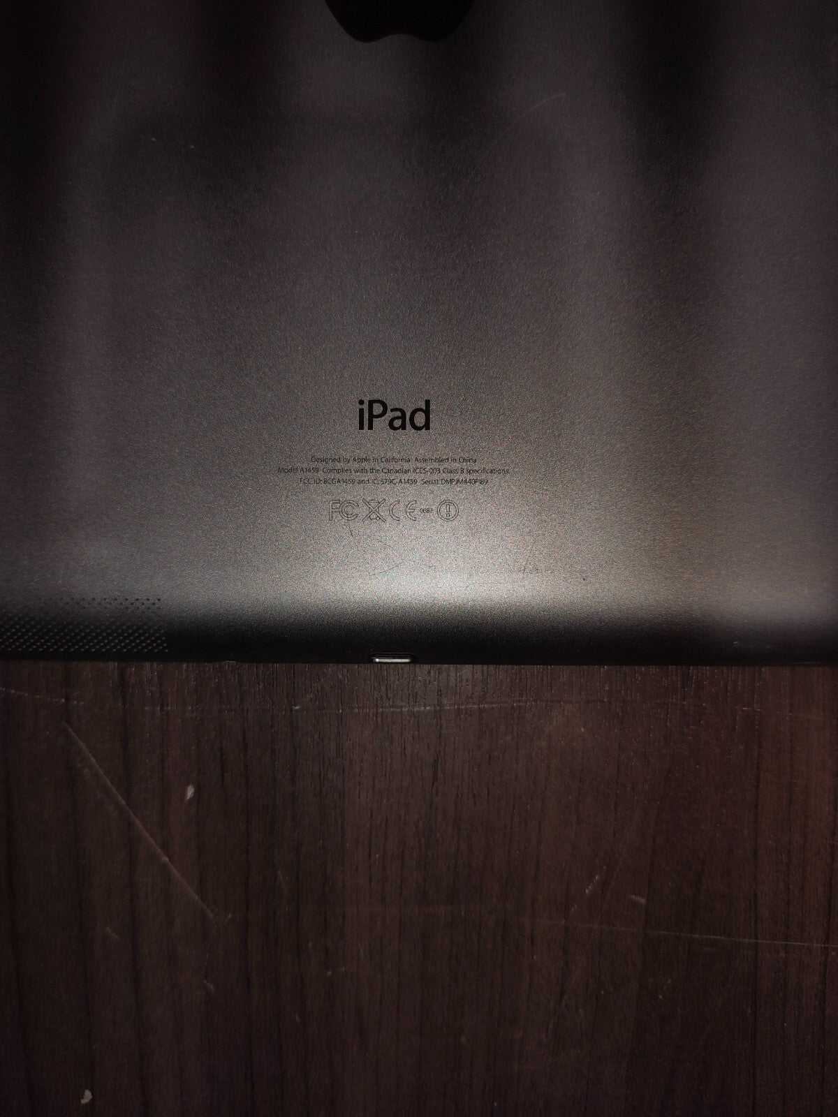 Apple iPad (4th Generation) A1459 Wi-Fi - Untested