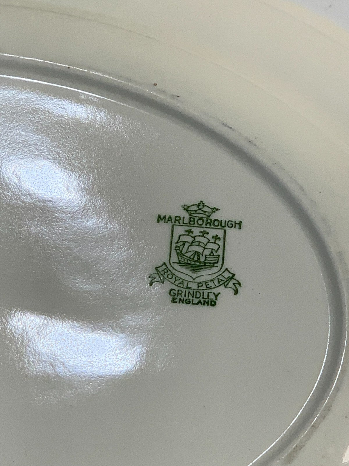 Grindley England Marlborough Royal Petal Greenway - 16" OVAL SERVING PLATTER