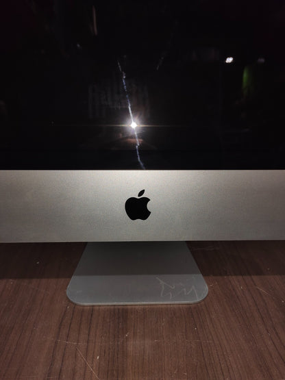Apple iMac 9.1 - A1224 20" Core 2 Duo P7350 2.0GHz 2GB RAM 160GB HDD El Capitan
