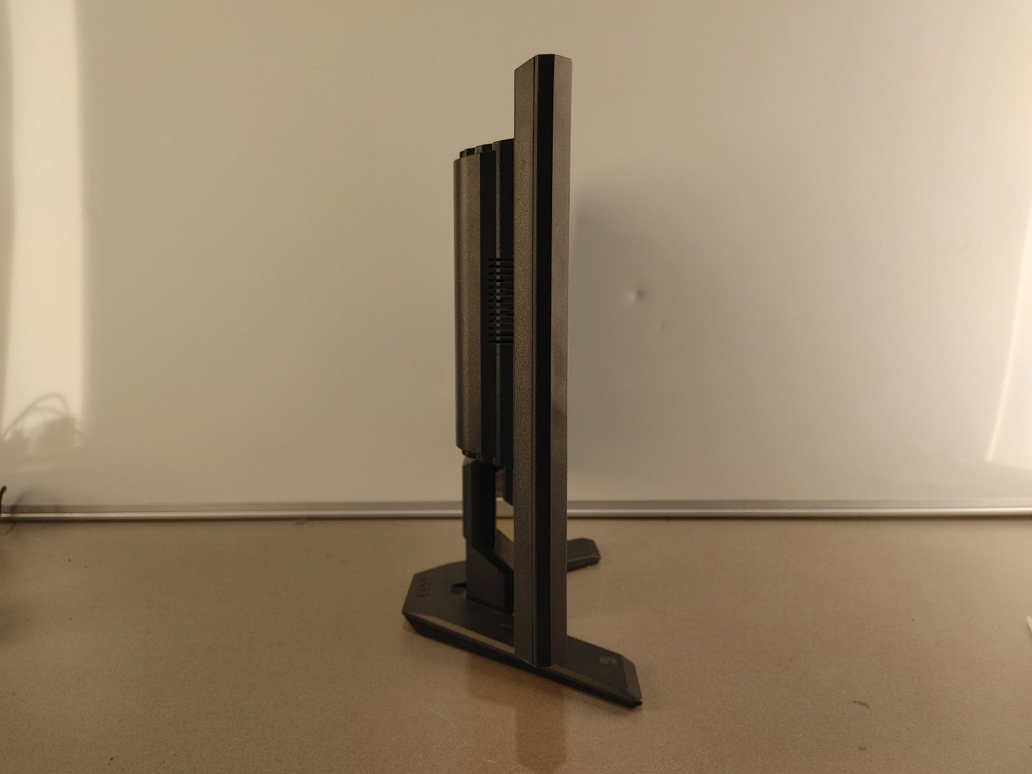 GOOD CONDITION Acer X193W 20inch LCD Widescreen Monitor VGA Only HD Black