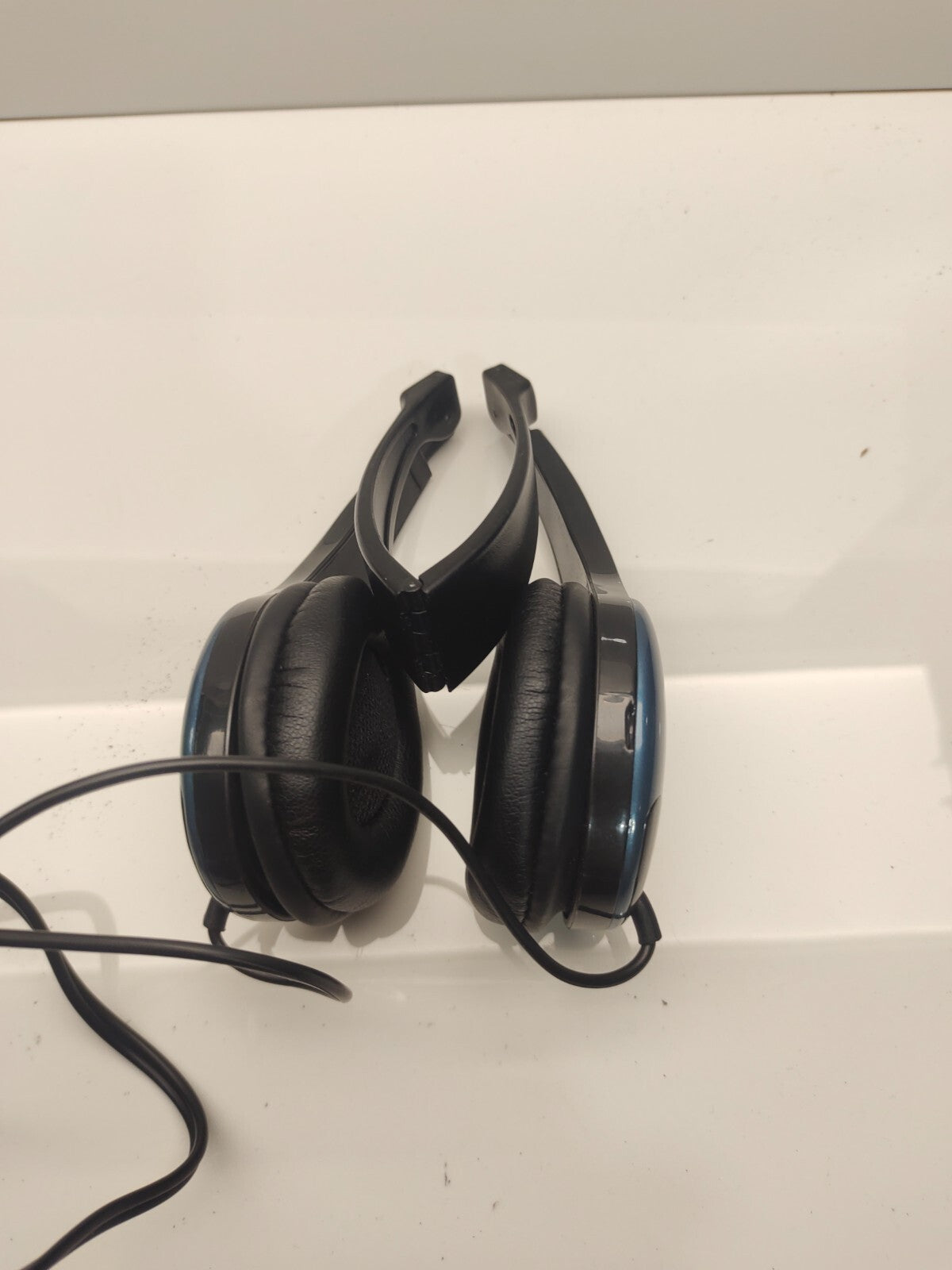 Maxell Lightweight Audio Headphones On Ear