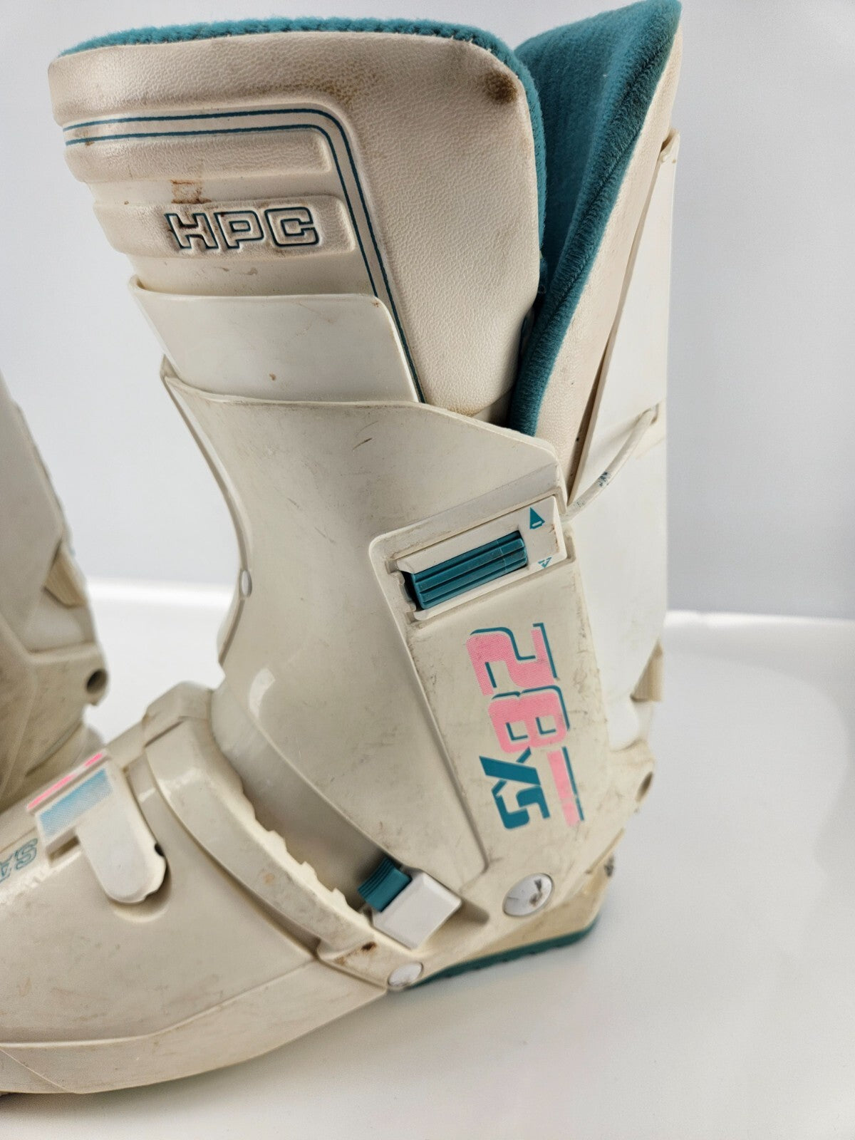 Vintage Salomon HPC SX82 Womens Snowboarding Boots 310mm
