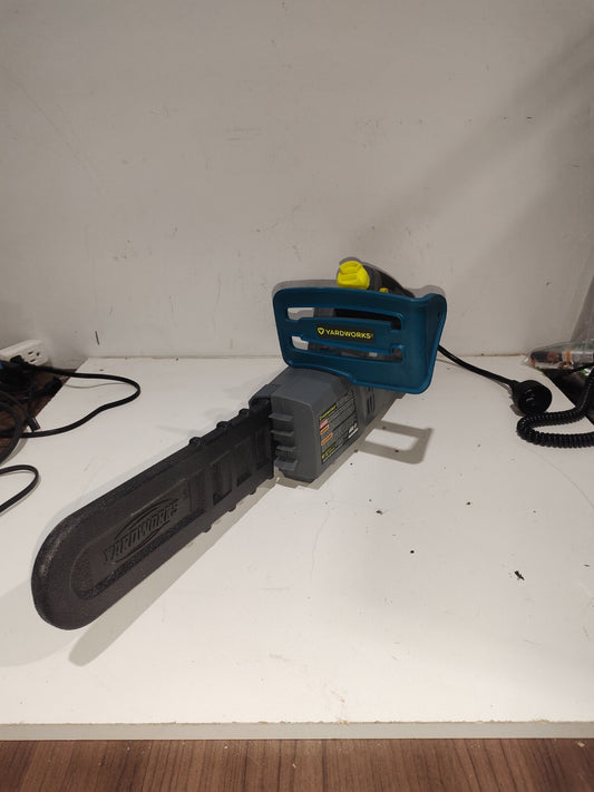 Yardworks Electric Chainsaw