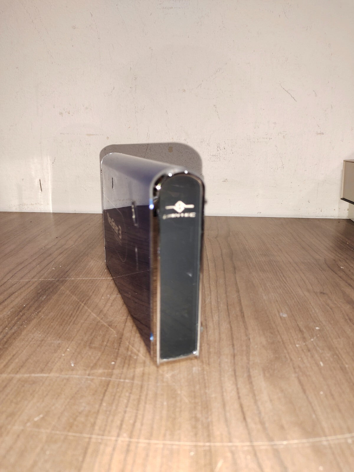 Vantec NexStar 3 3.5-Inch SATA to USB 2.0/eSATA/1394a External Hard Drive - 1