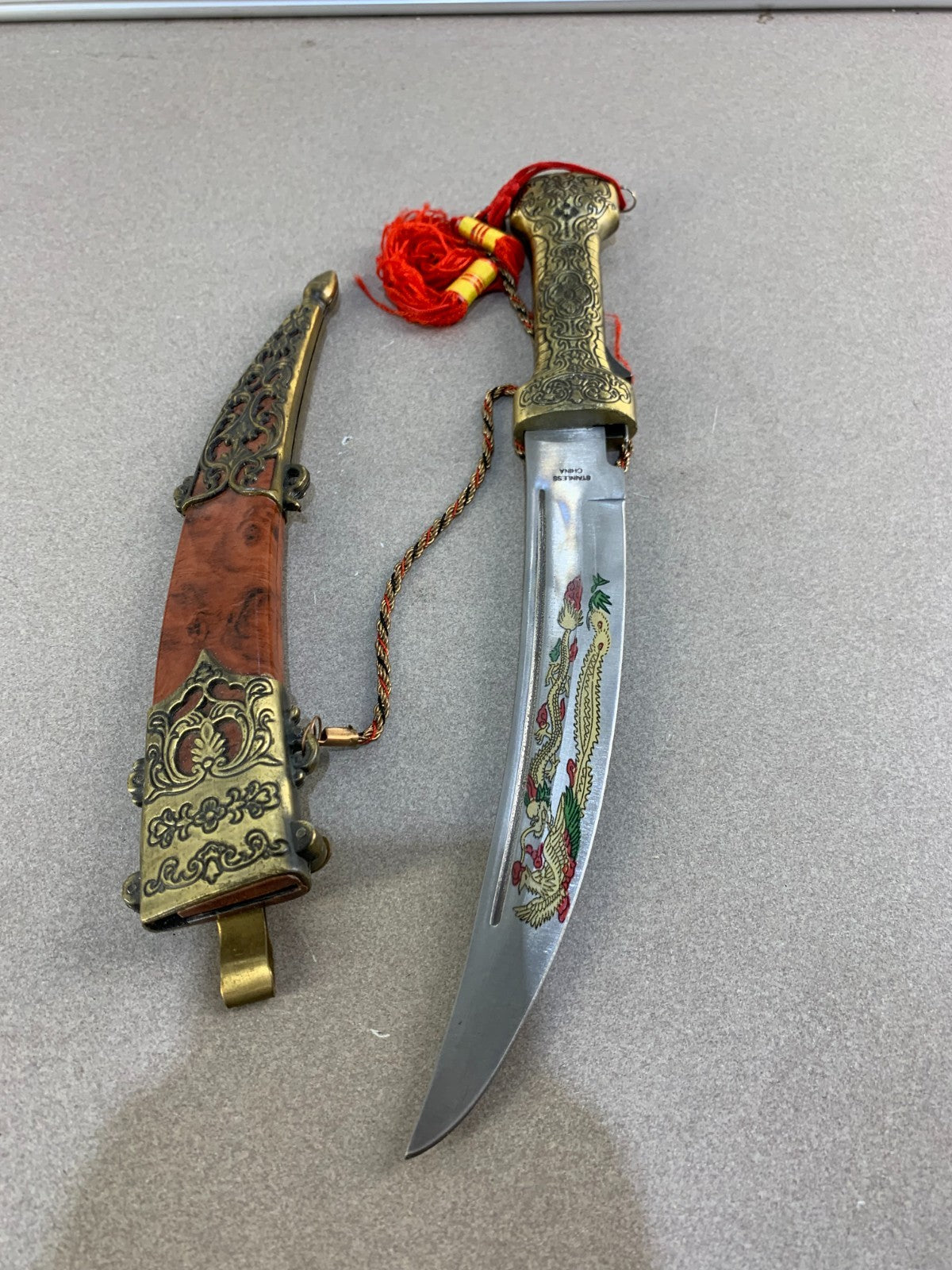 Vintage large Tibet style hanging 13 inches Dagger with sheath