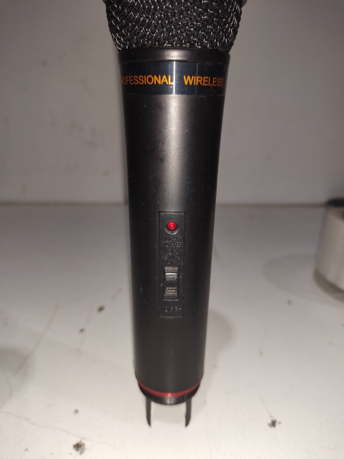 Juse Mics Professional Wireless Dynamic Mics - Set Of 2