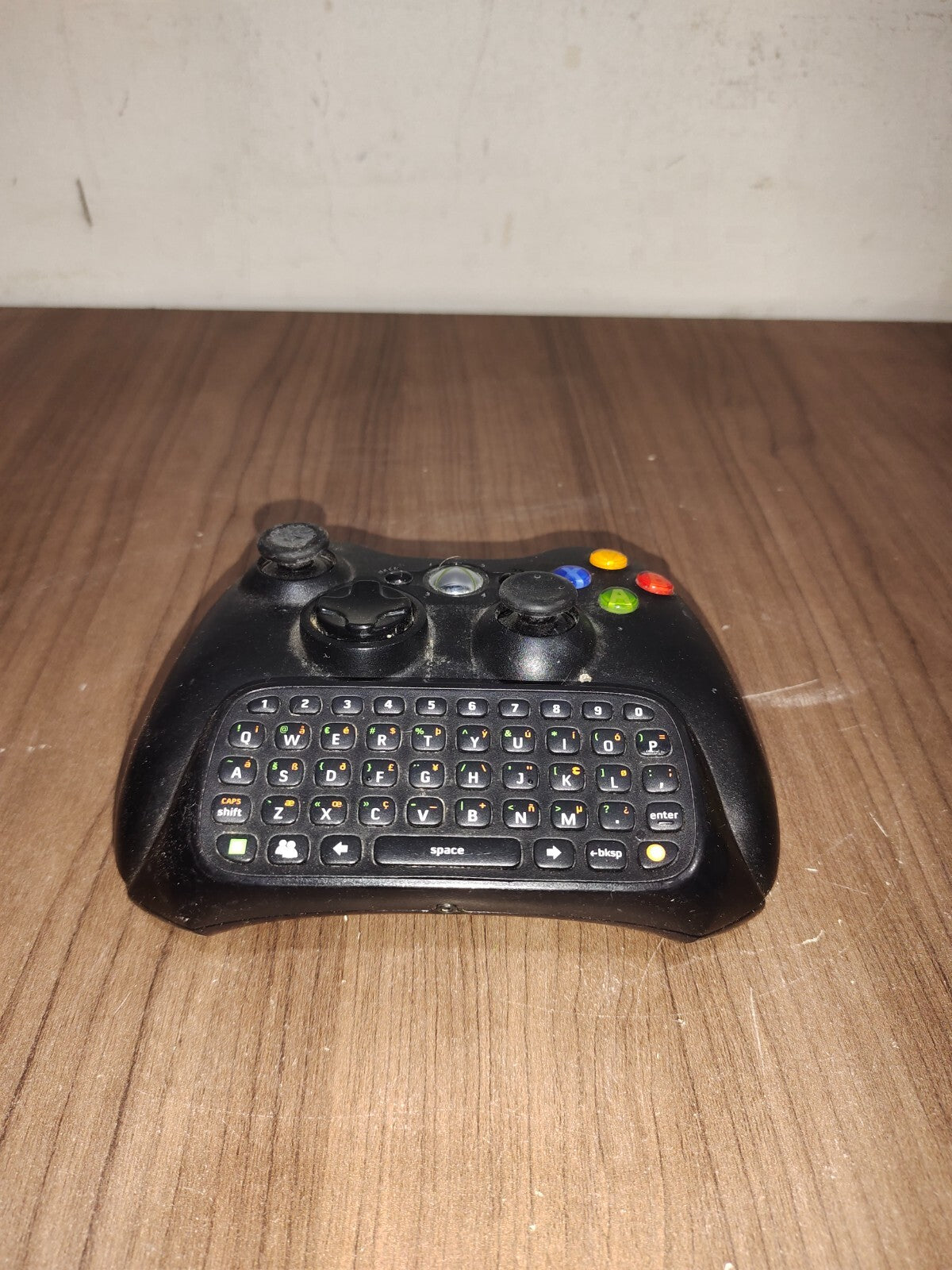 Microsoft Xbox 360 Wireless Controller Black With Chatpad