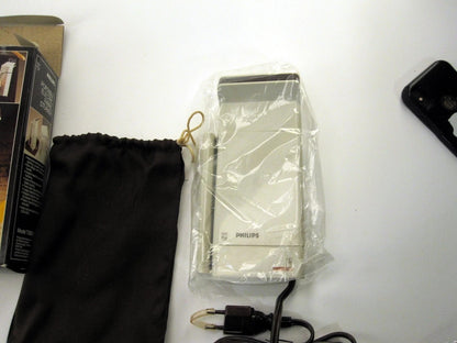 Vintage New Philips Portable Electric Fabric Steamer