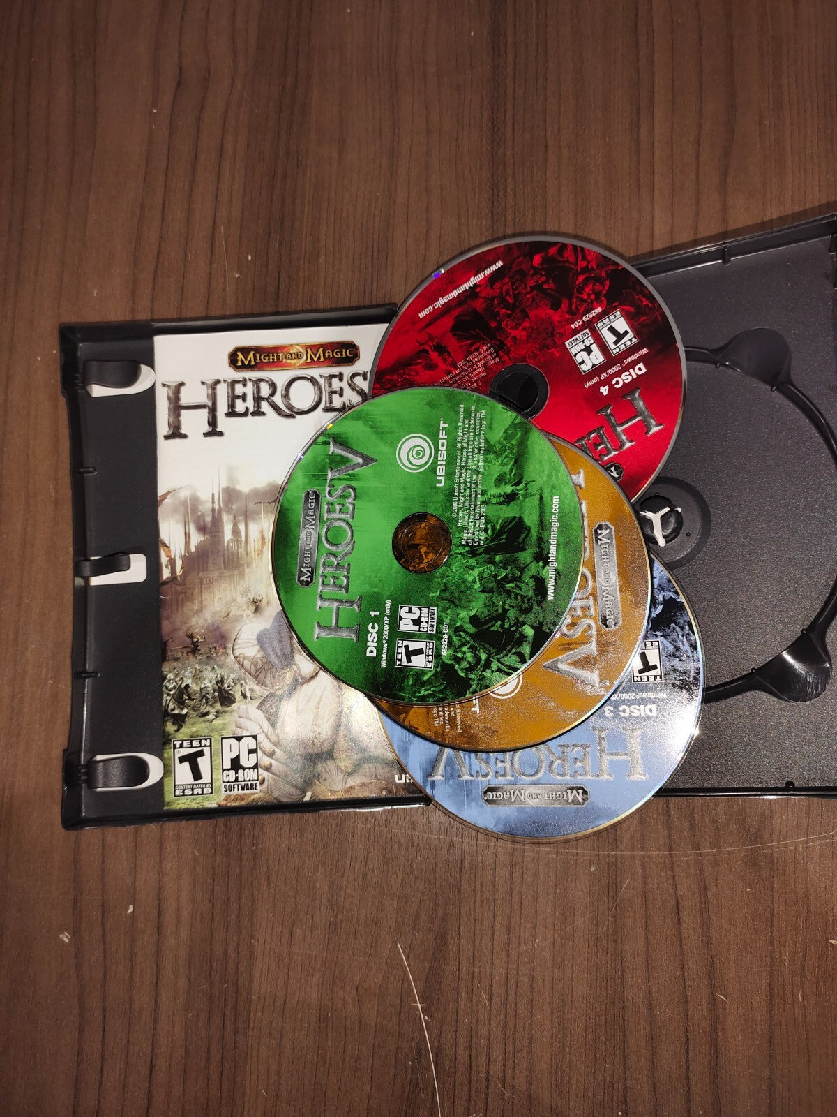 Might And Magic Heroes V PC Set of 4 Discs Complete