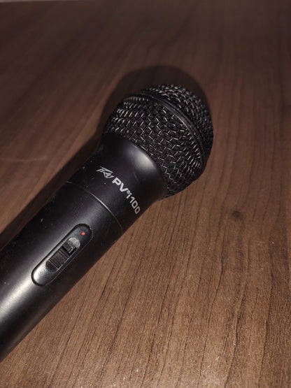 Peavey PVI100 Microphone with 1/4" Cable