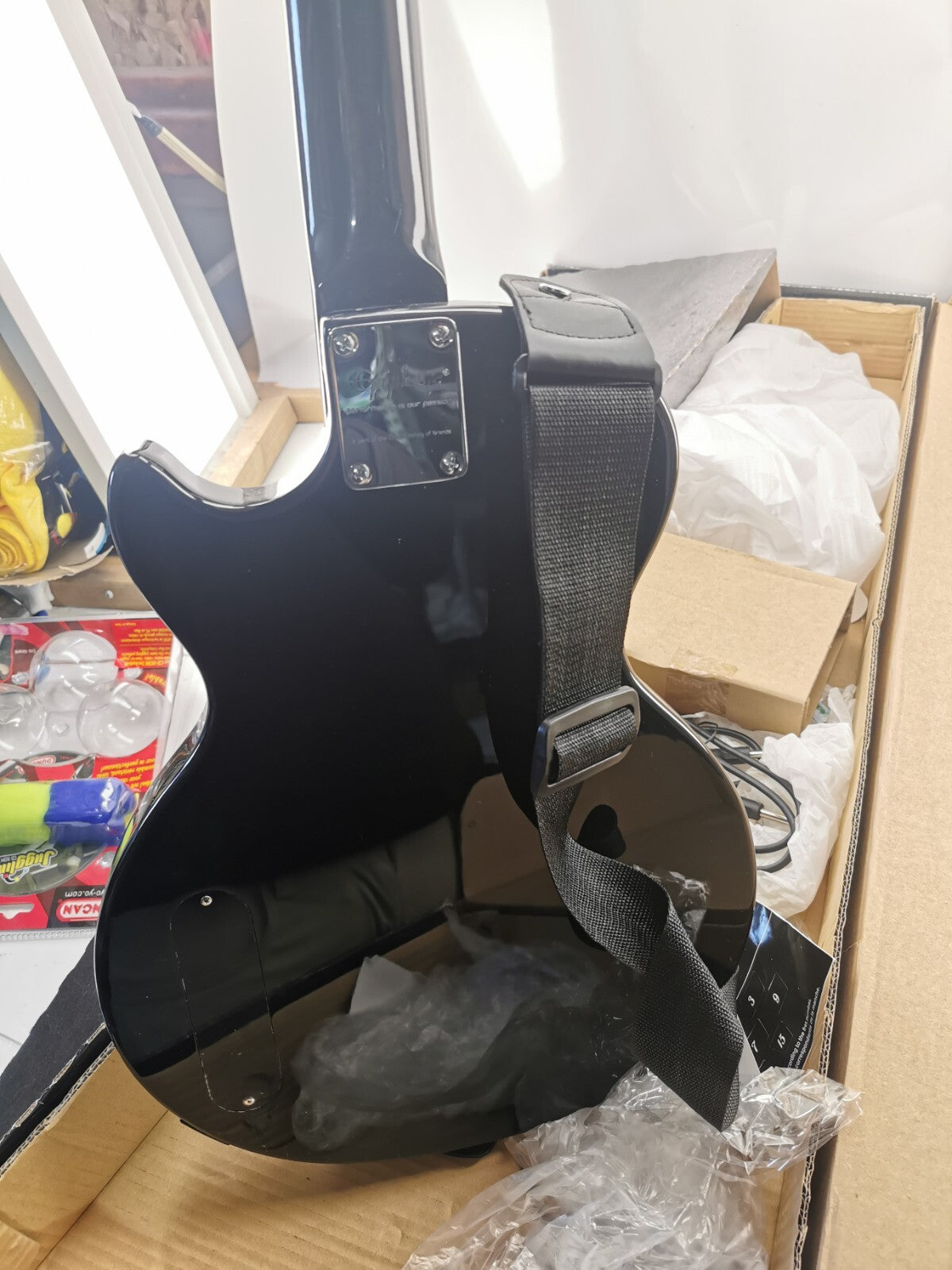 Authentic Guitar Epiphone Les Paul Junior