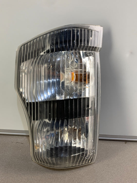 ISUZU NPR NQR W SERIES 2006-2007 LEFT DRIVER TURN SIGNAL LIGHT LAMP CORNER