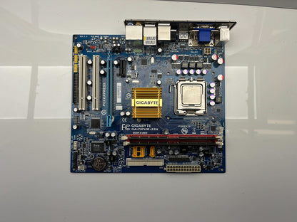 Gigabyte GA-73PVM-S2H Motherboard + Intel Pentium 4 @ 3.2 GHz + 2GB RAM Bundle