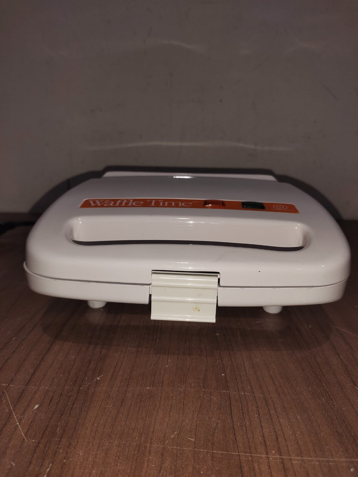 Waffle Time Charlescraft Waffle Maker Model - SG400 / Type - WG500