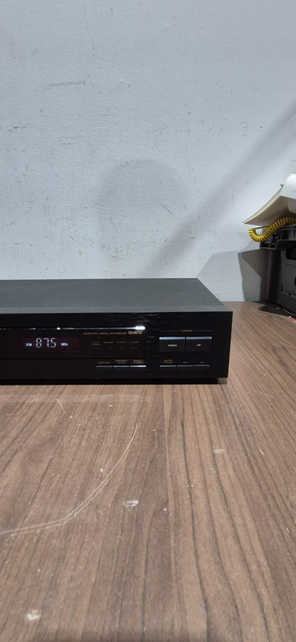 Teac T-X110 AM/FM Stereo Tuner