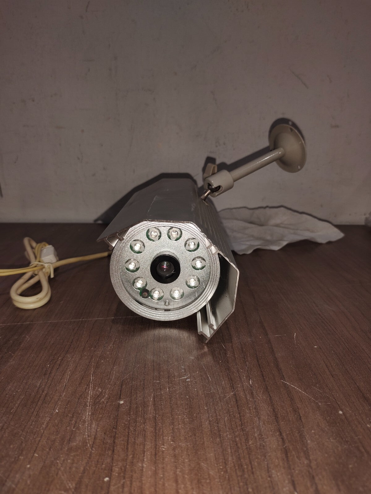 DVCCMNVH10S Outdoor Wireless IP Camera