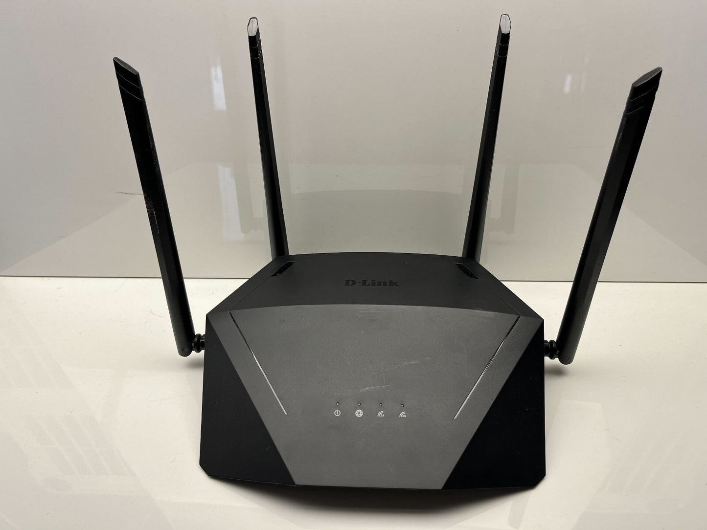 D-Link AC1750 High Power Gigabit Mesh Wi-Fi Router DIR-1750
