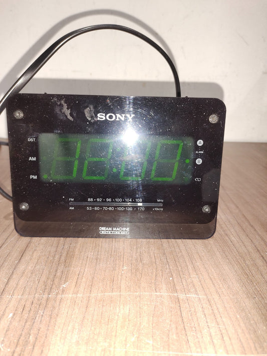Sony ICF-C414 Dream Machine Large Display Dual Alarm Clock Radio