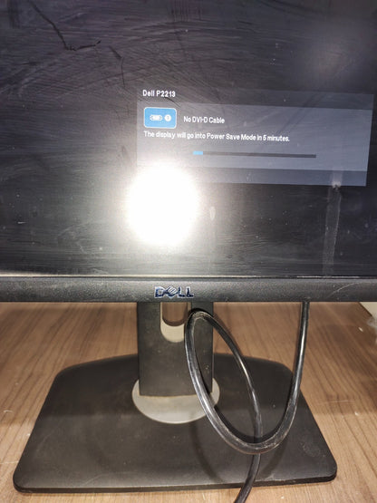 Dell P2213t 22" LCD Widescreen LED Backlit Monitor 1680x1050