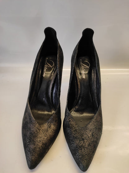 DELMAN Black Suede Size 8 1/2 Pumps Heels 8.5 Shoes