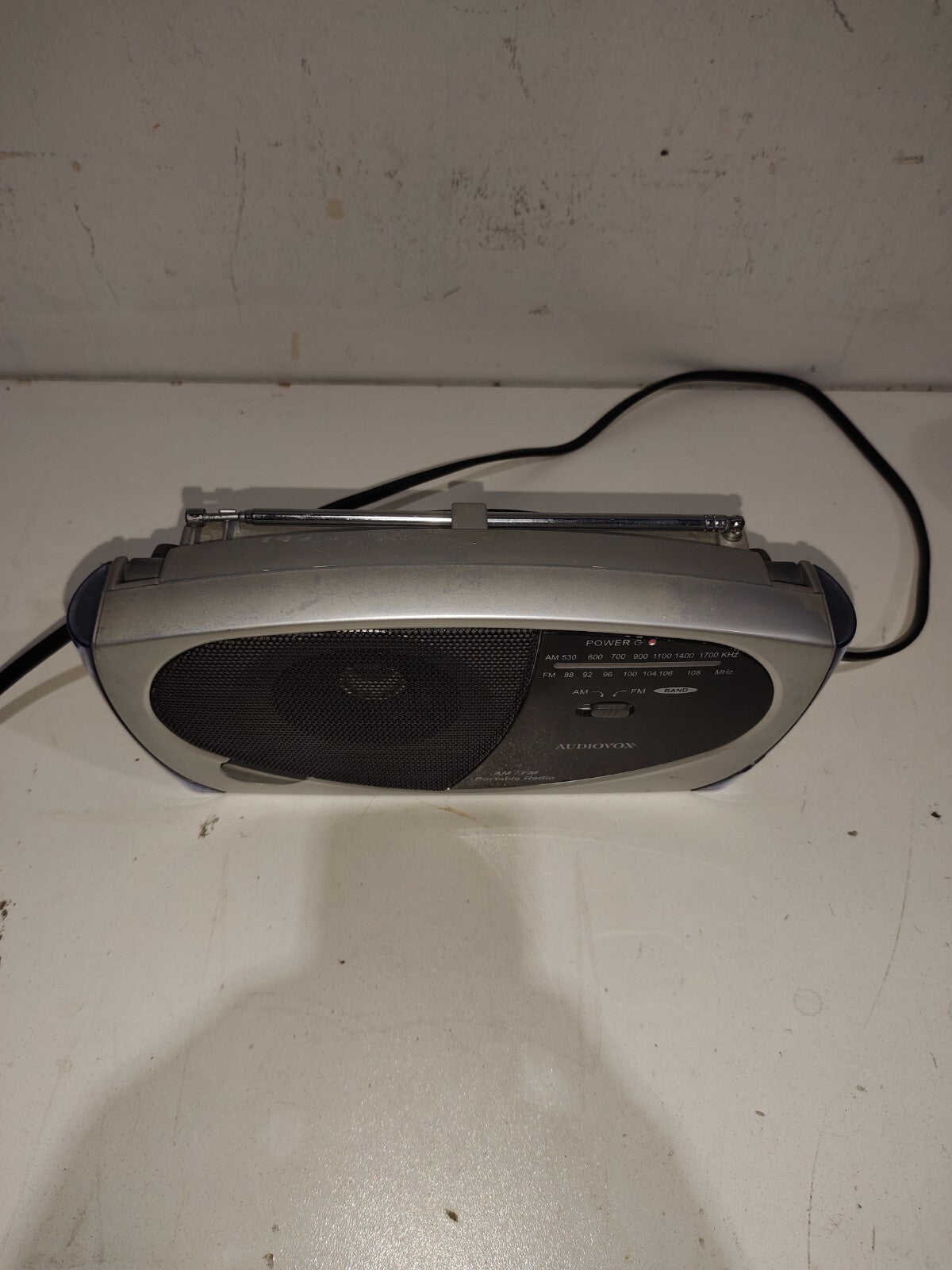 Audiovox AXR46 FM/AM Radio Player