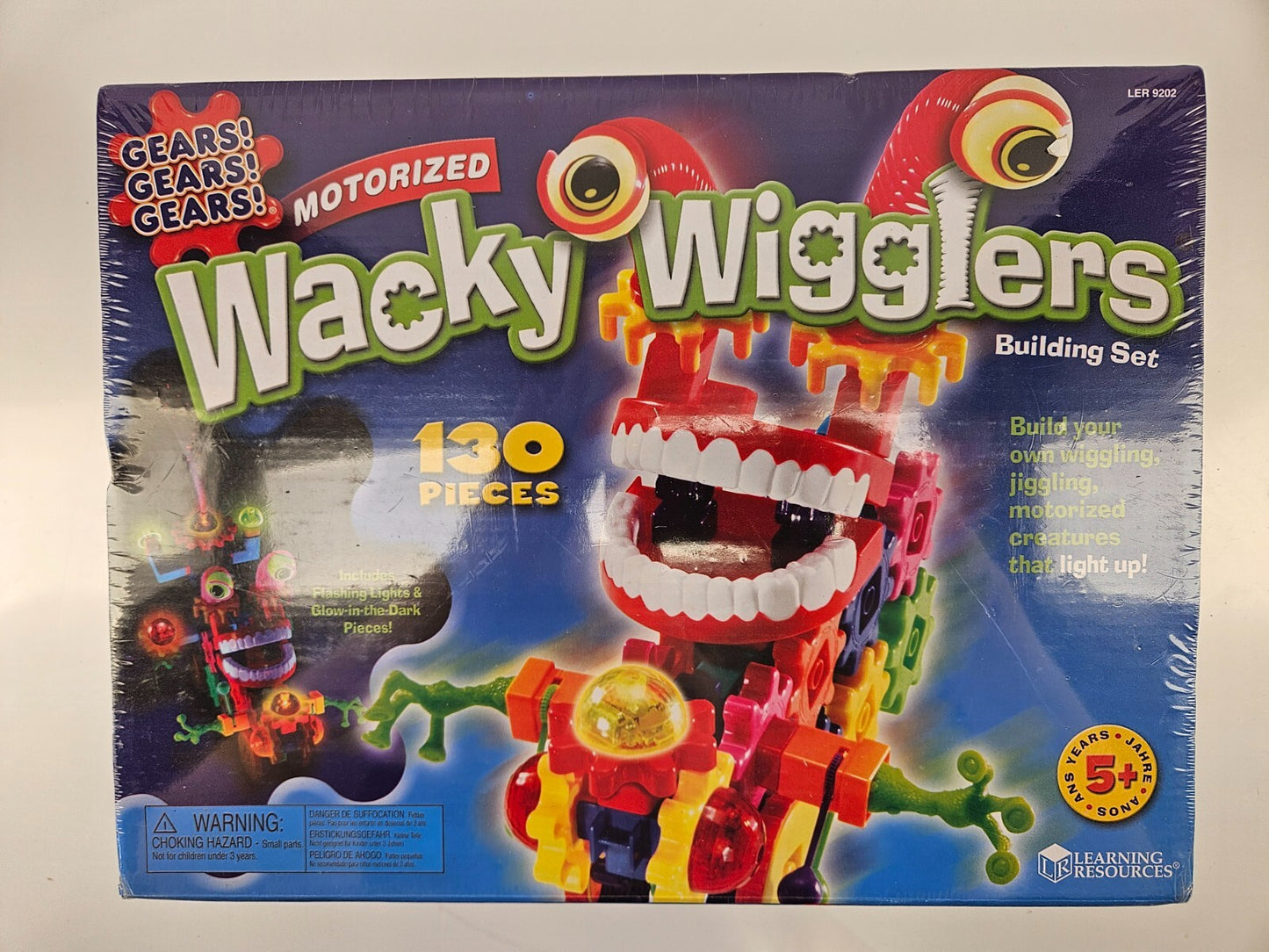 Wacky Wigglers 130 Piece Buliding Set Motorized Sealed