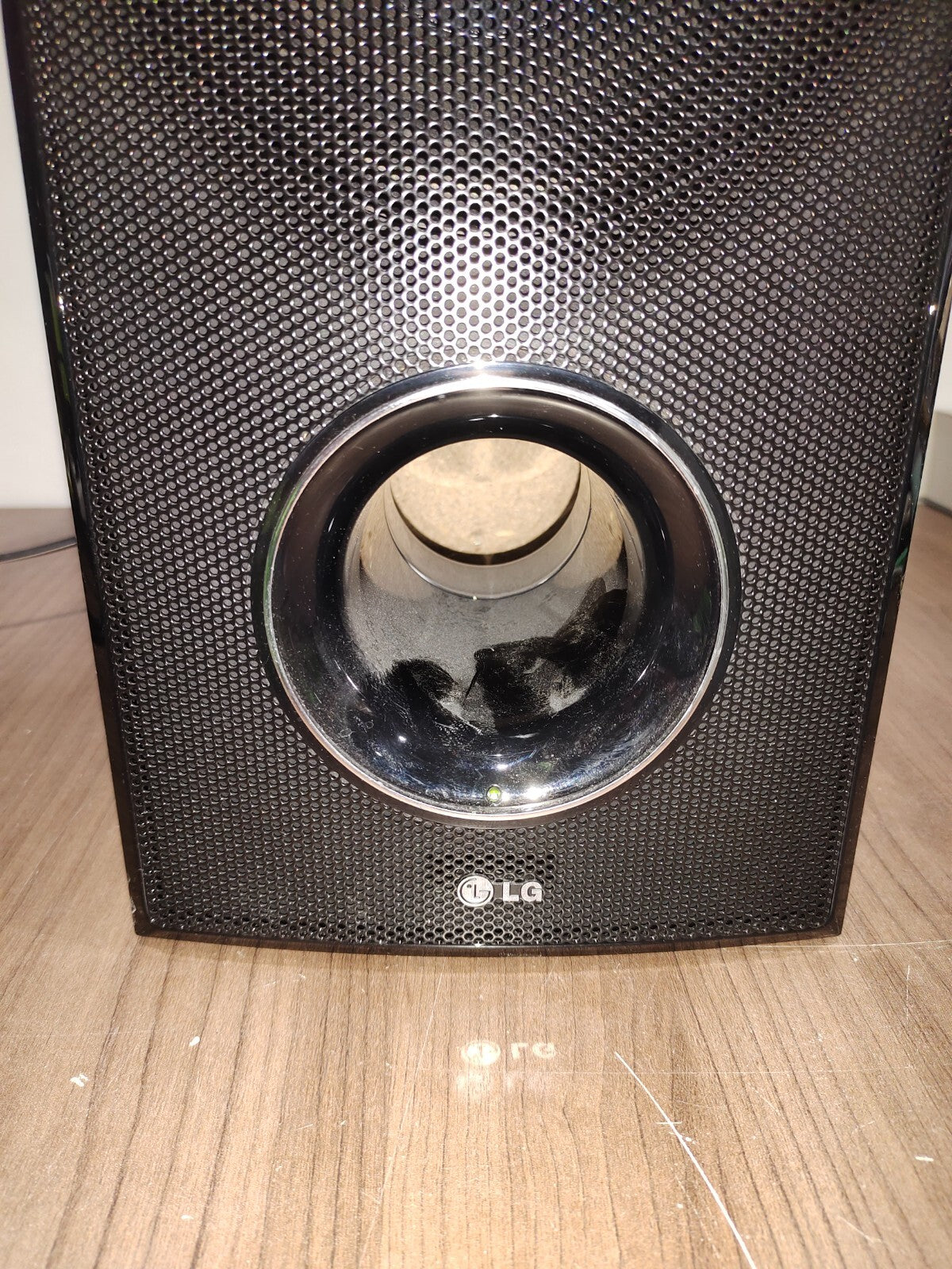 LG Wireless Active Subwoofer SHS36-D Bluetooth For Home Theater Sound Bar Black