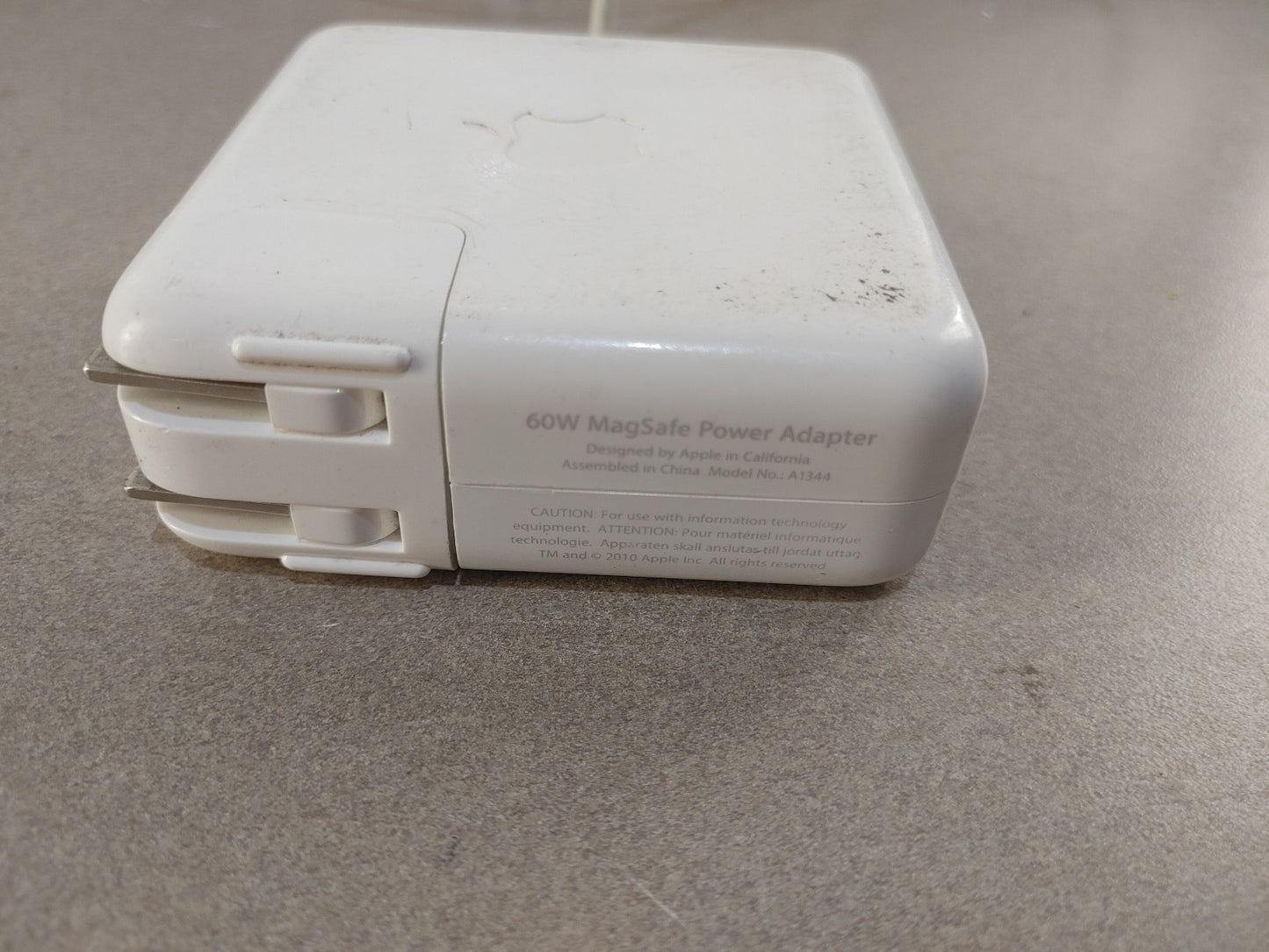 Apple A1344 60w MagSafe Power Adapter White TESTED WORKING Fair