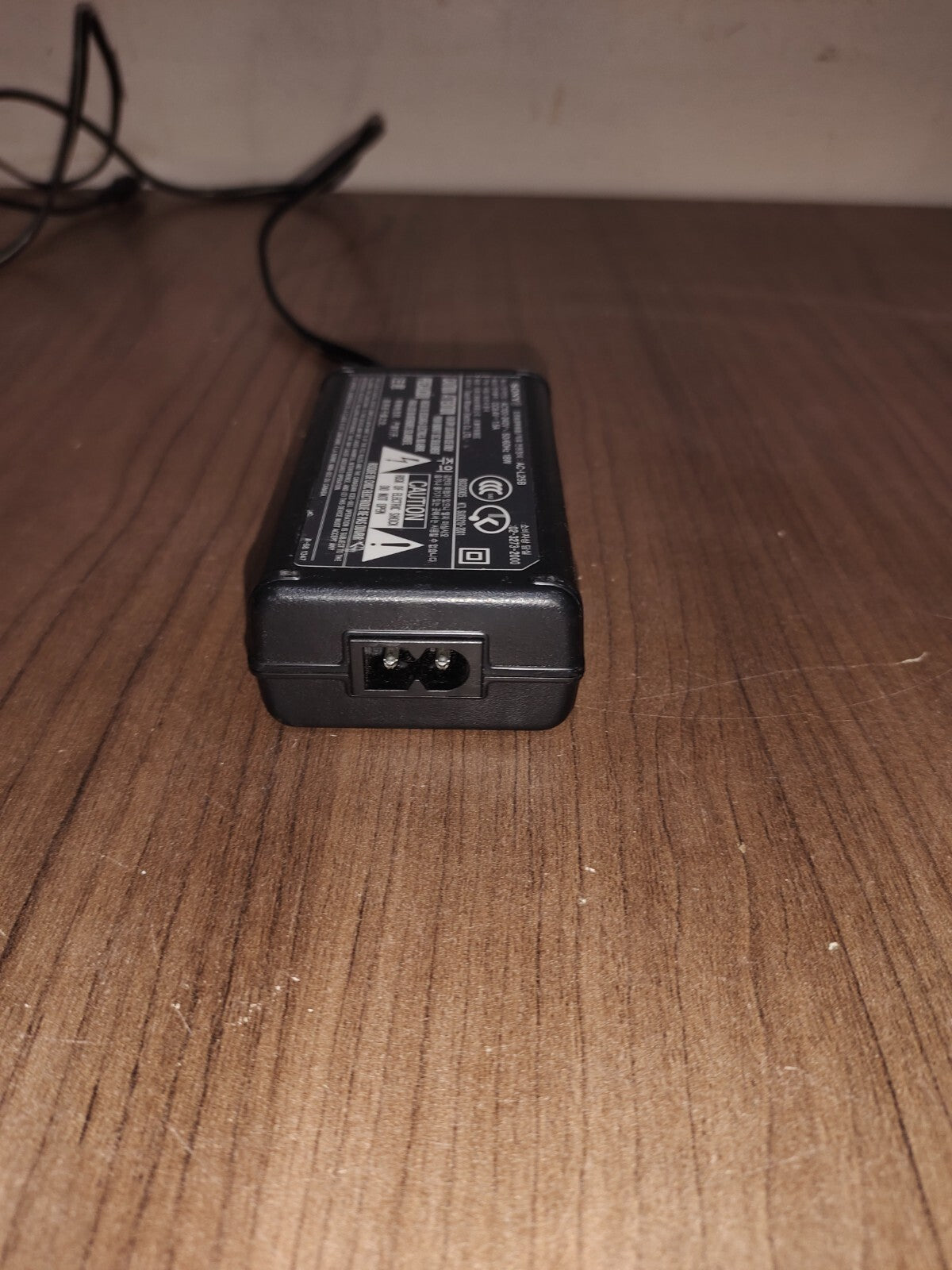 Sony HandyCam AC-L25B 8.4V 1.7A Power Supply Charger