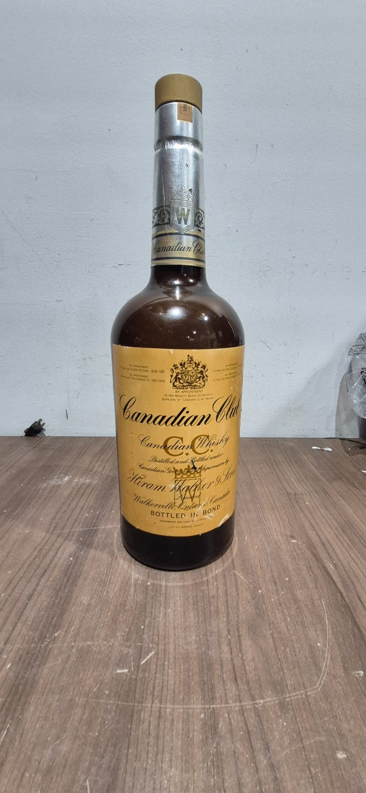 VTG 1966 Canadian Club Whisky Large 19” Glass Dummy Bottle Store Display Amber
