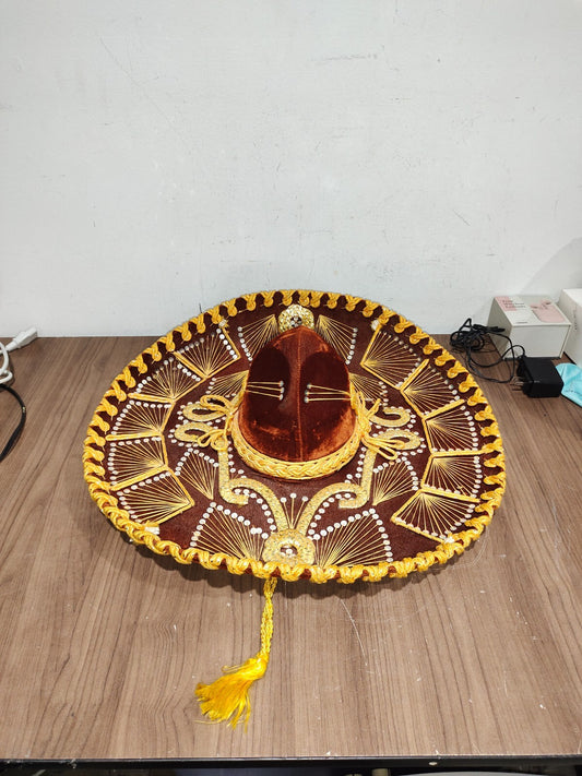 Vintage PIGALLE Mexico Sombrero Mexican Mariachi Hat - Calidad - Burgundy & Gold
