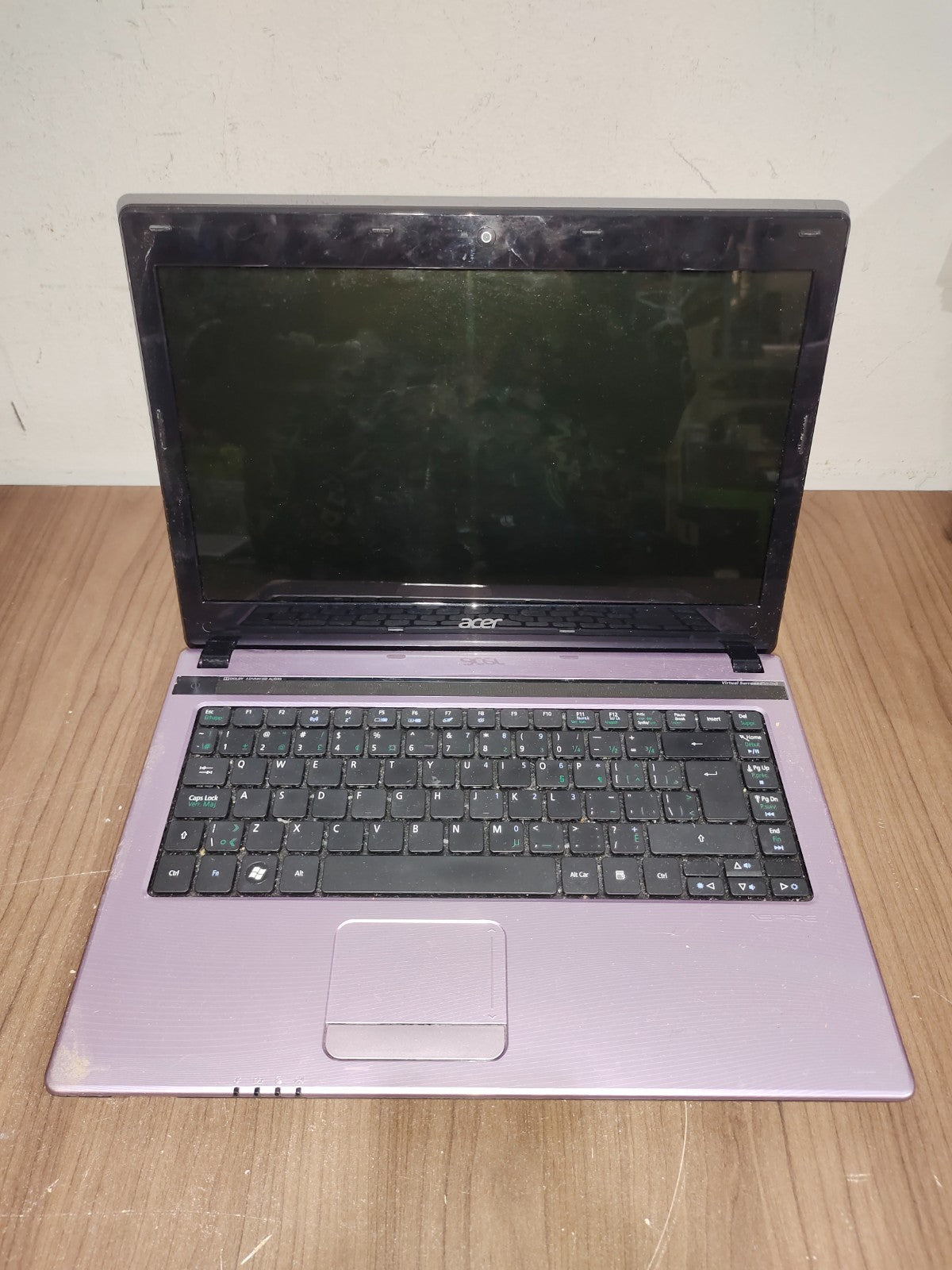 Acer Aspire 4752 Series Laptop Model - MS2347 i3-2550m Quad Core 8GB RAM - 750GB