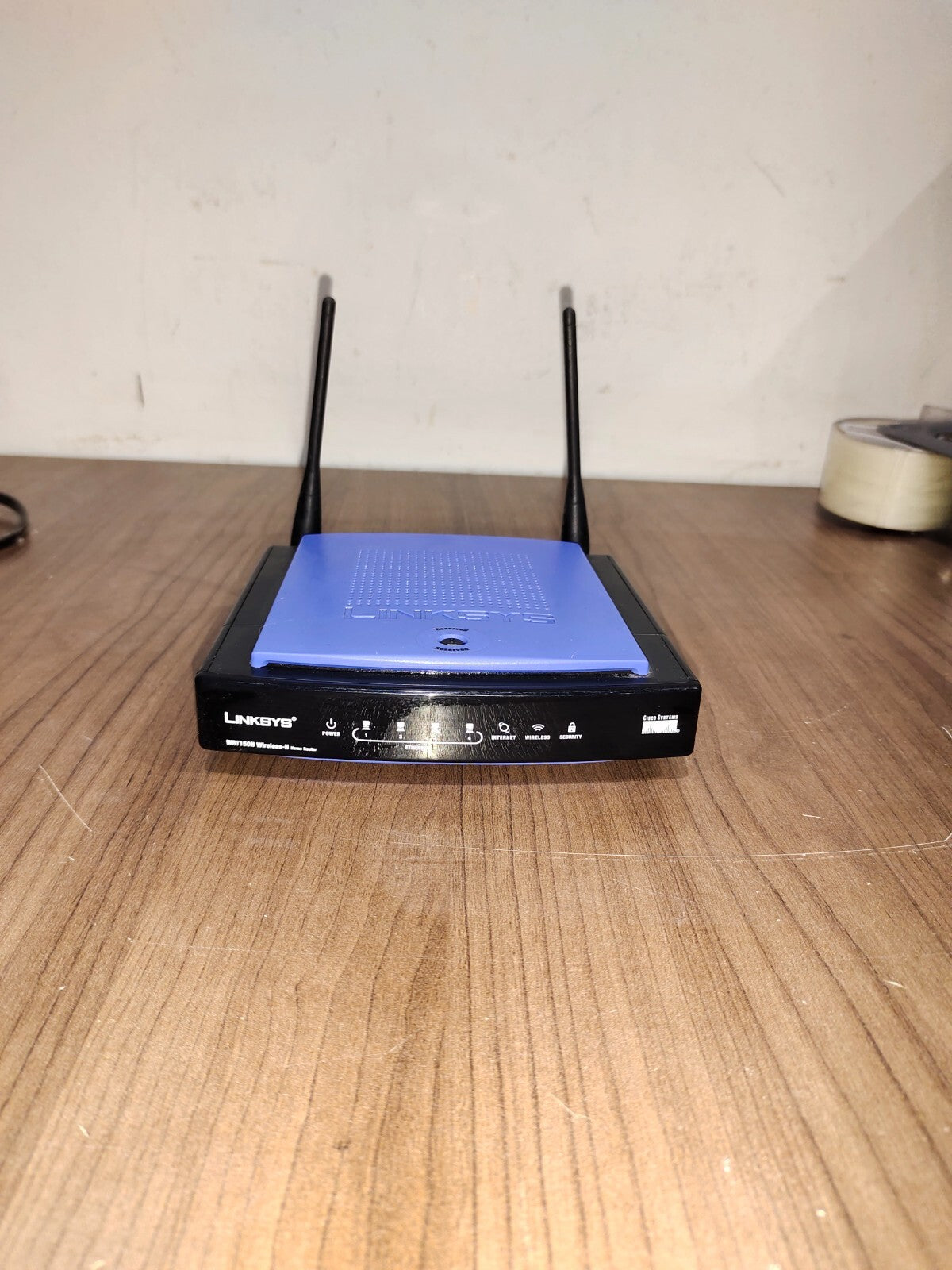 Linksys Wireless WRT150N Home Router 3x RangeMark 9x SpeedMark