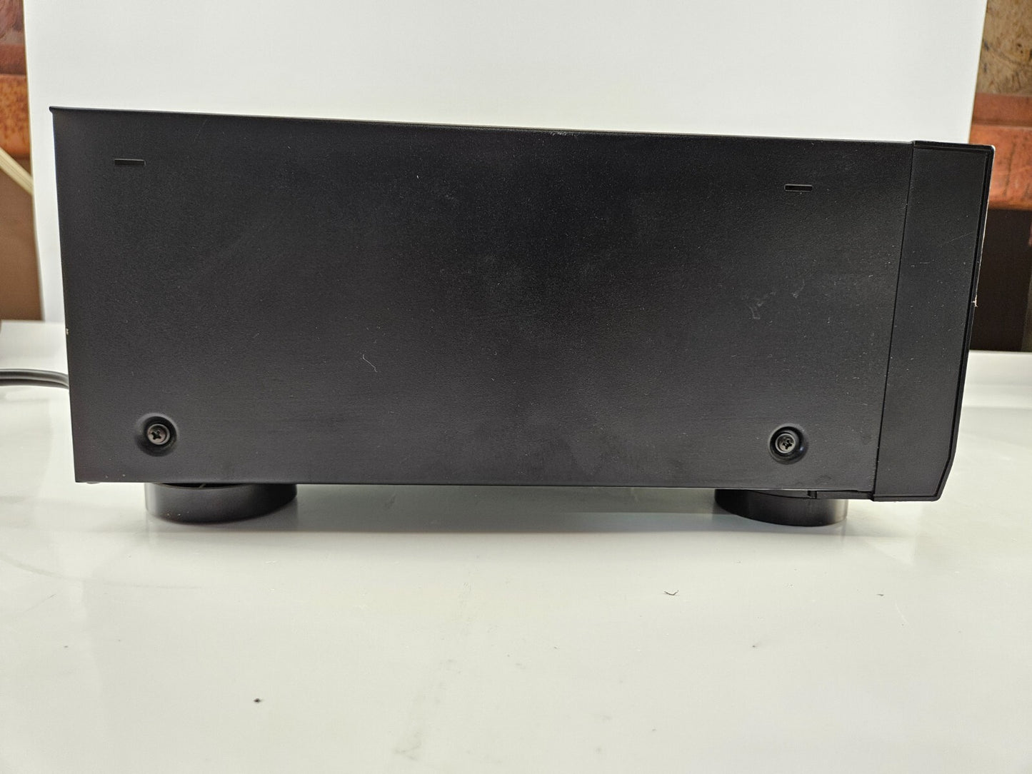 GOOD CONDITION Sony STR-D790 AV Control Center Receiver - No Remote Untested